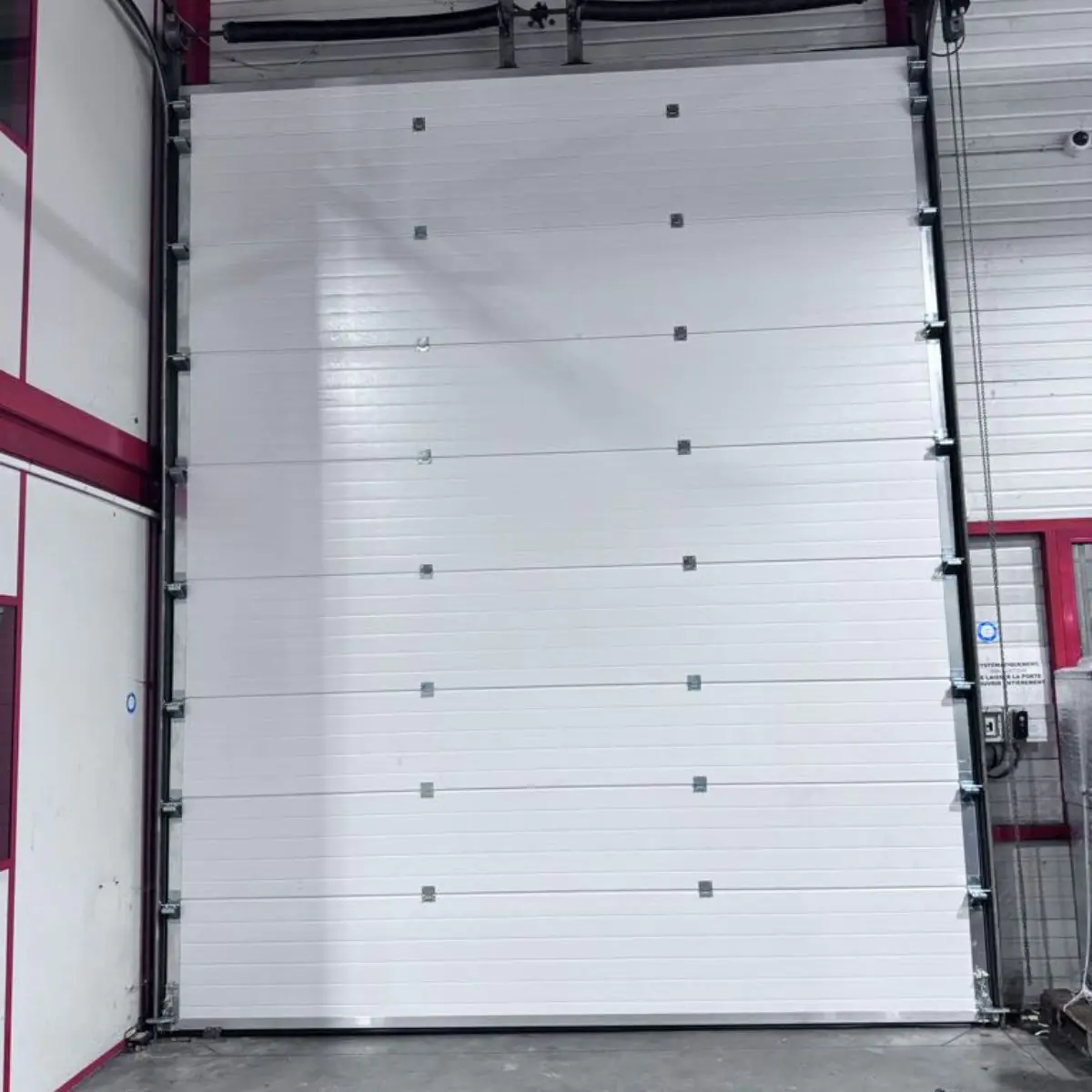 Pannes porte sectionnelle industrielle