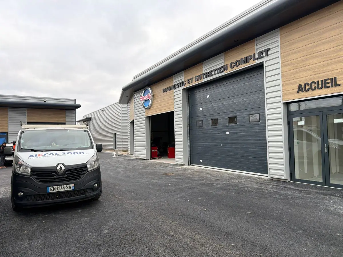 Prestataire maintenance porte industrielle